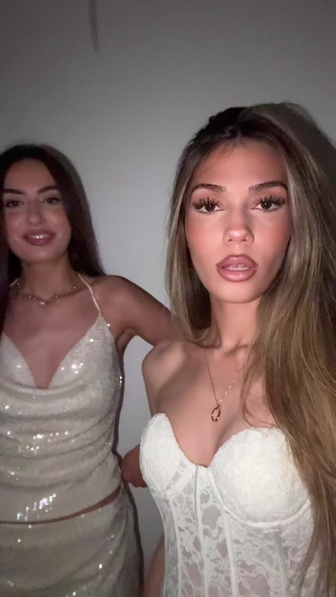 @m e L i