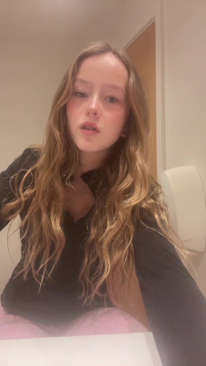 @scarlettgrwms🤍