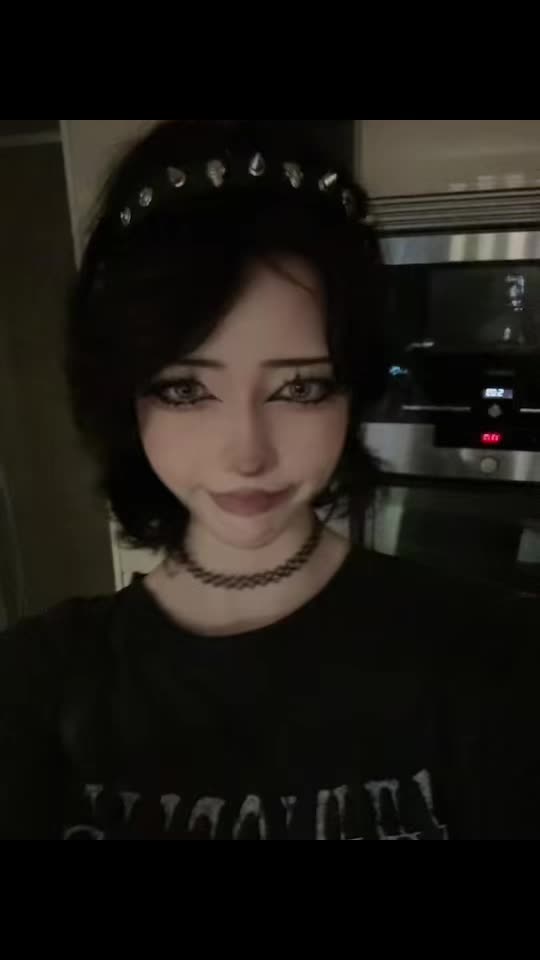 @миу