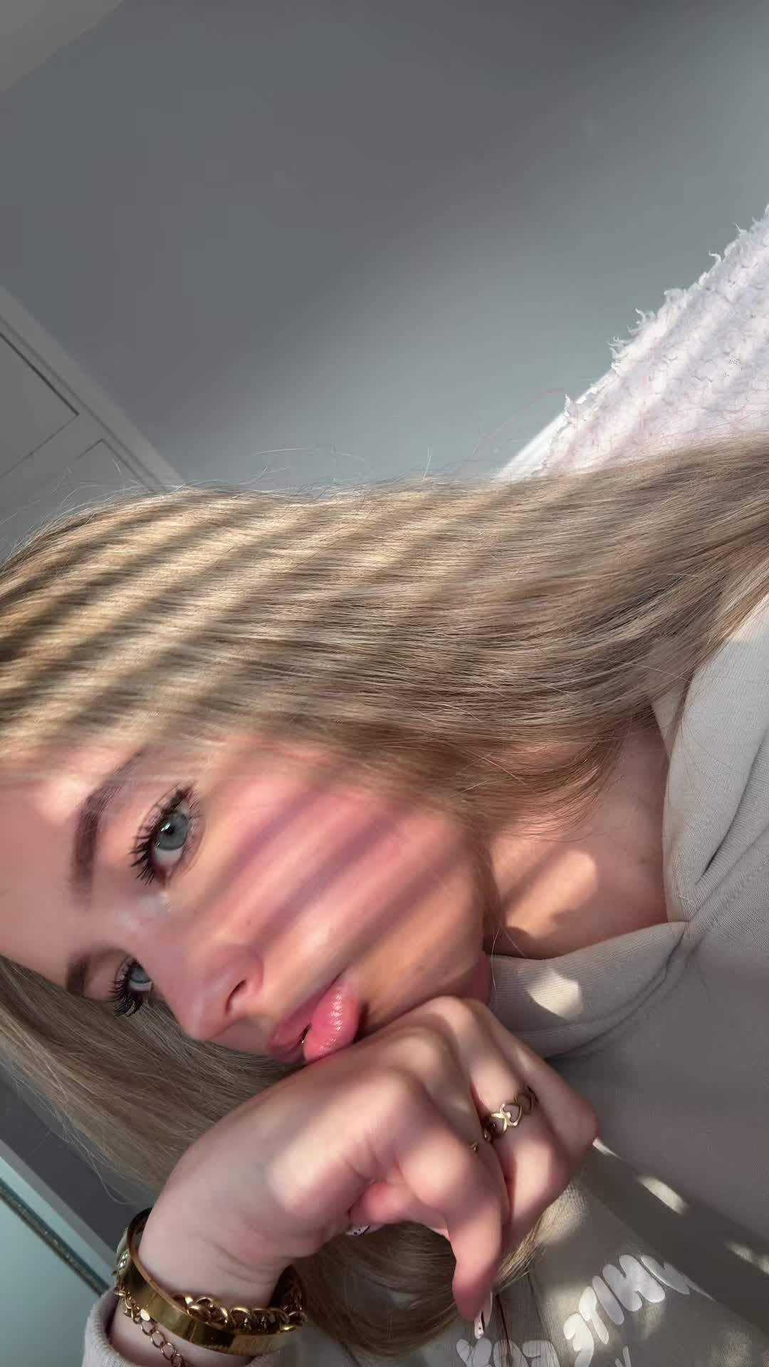 @zuzia