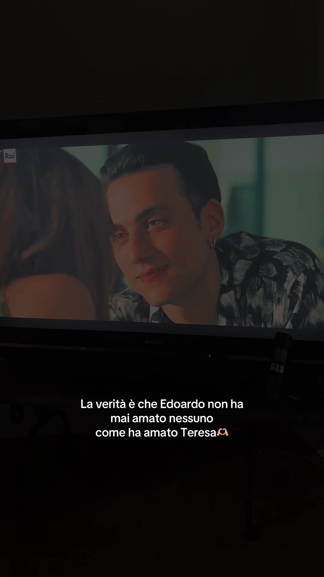 @Eoggicometisenti