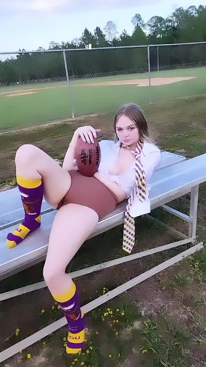 @meanzinni