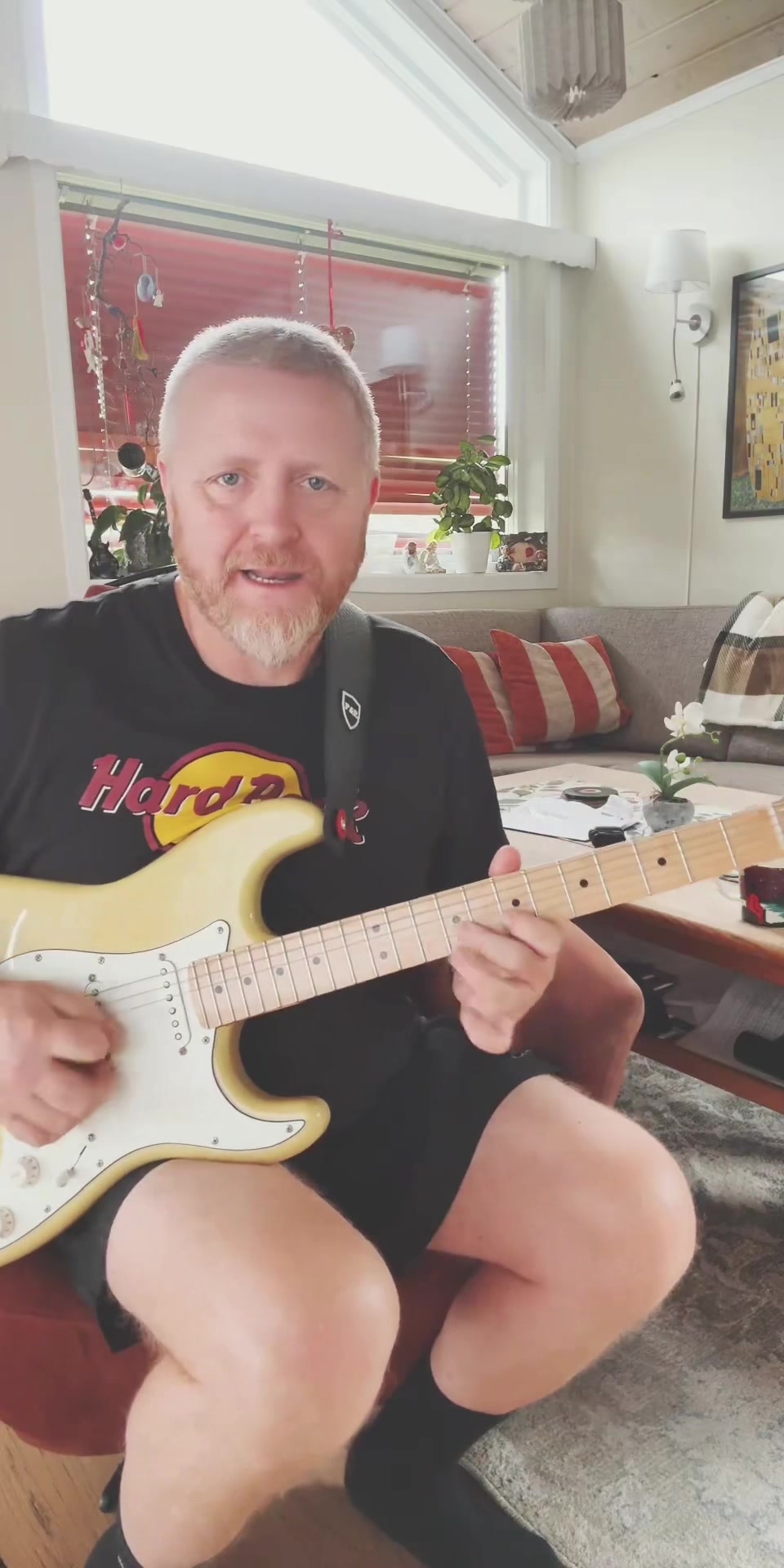 @MrGuitarNorway