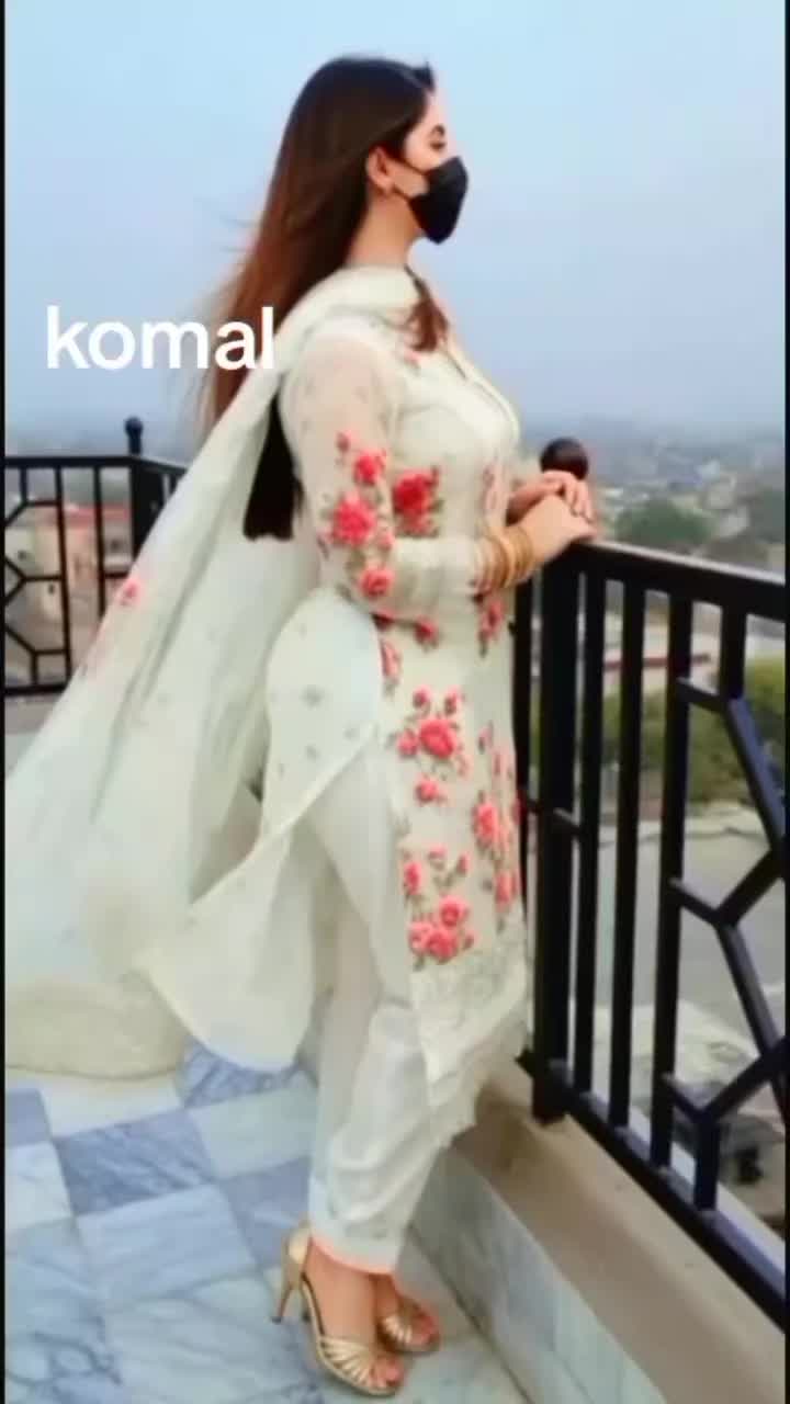 @komal