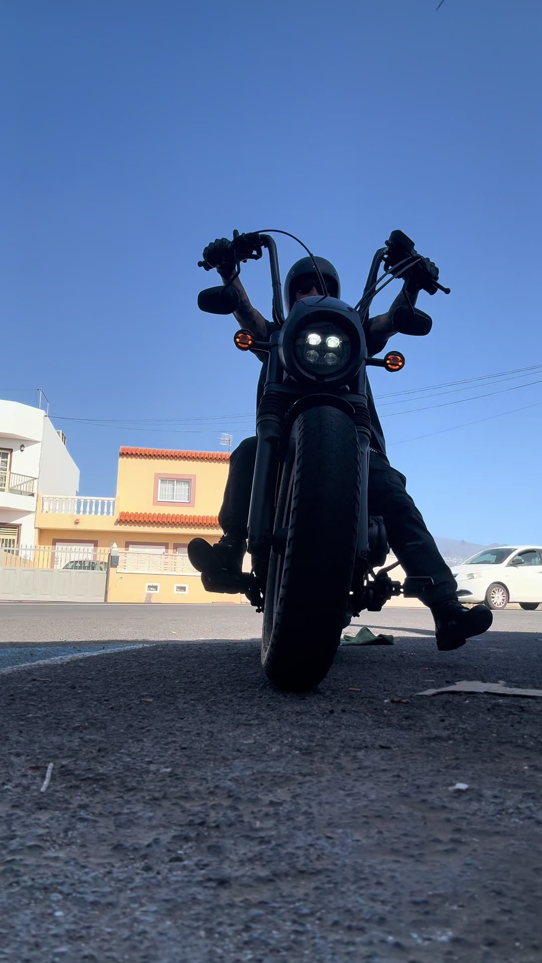 @APES ON WHEELS