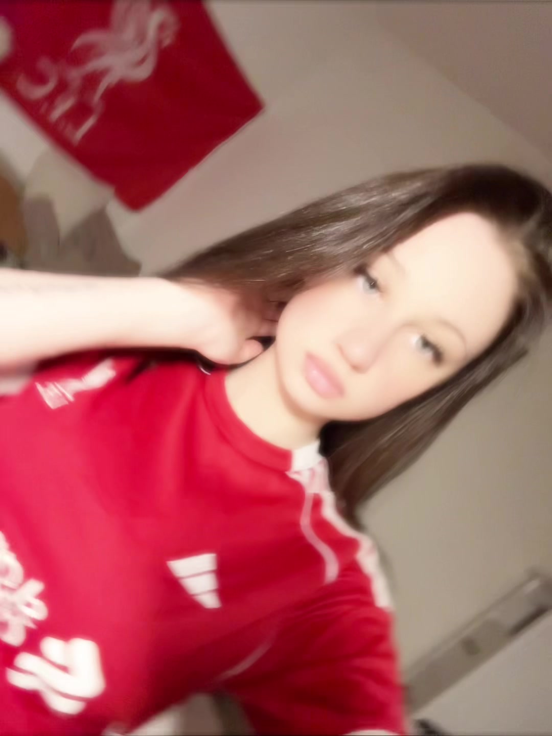 @𝐀𝐥𝐢𝐜𝐞𝐥𝐞𝐯𝐢𝐧𝐩𝐢𝐯𝐫𝐞