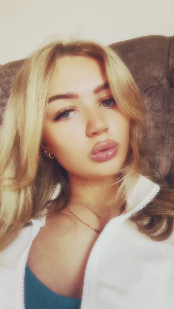 @laylamaewoodhouse