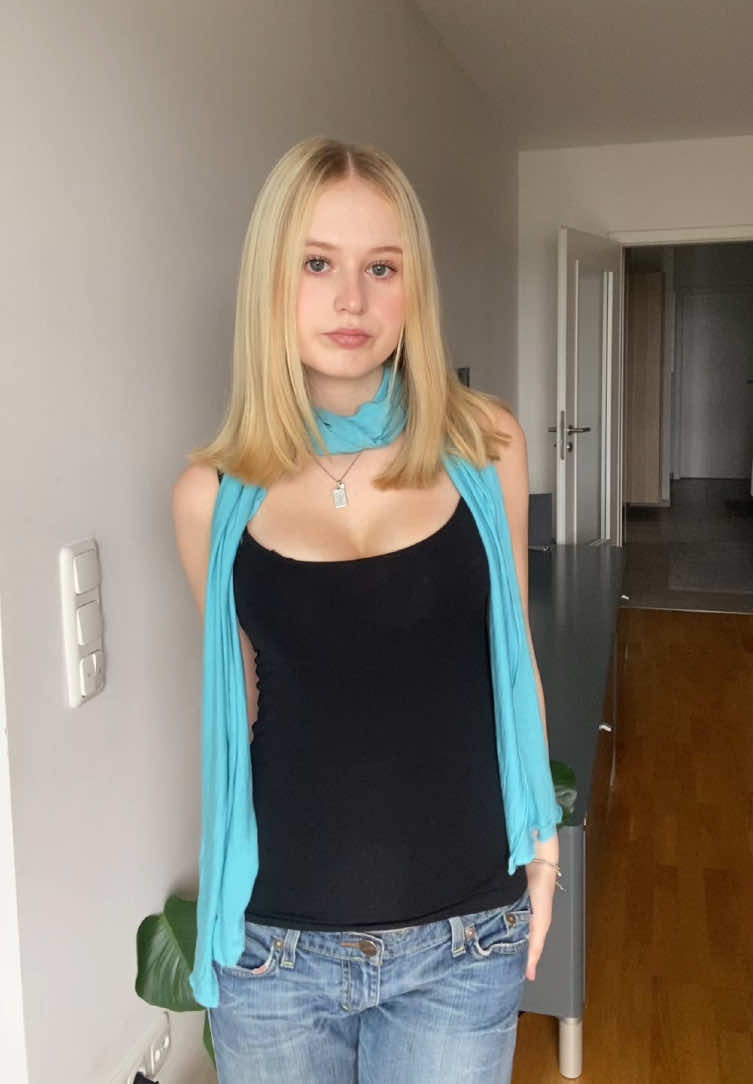 @emeliekarn