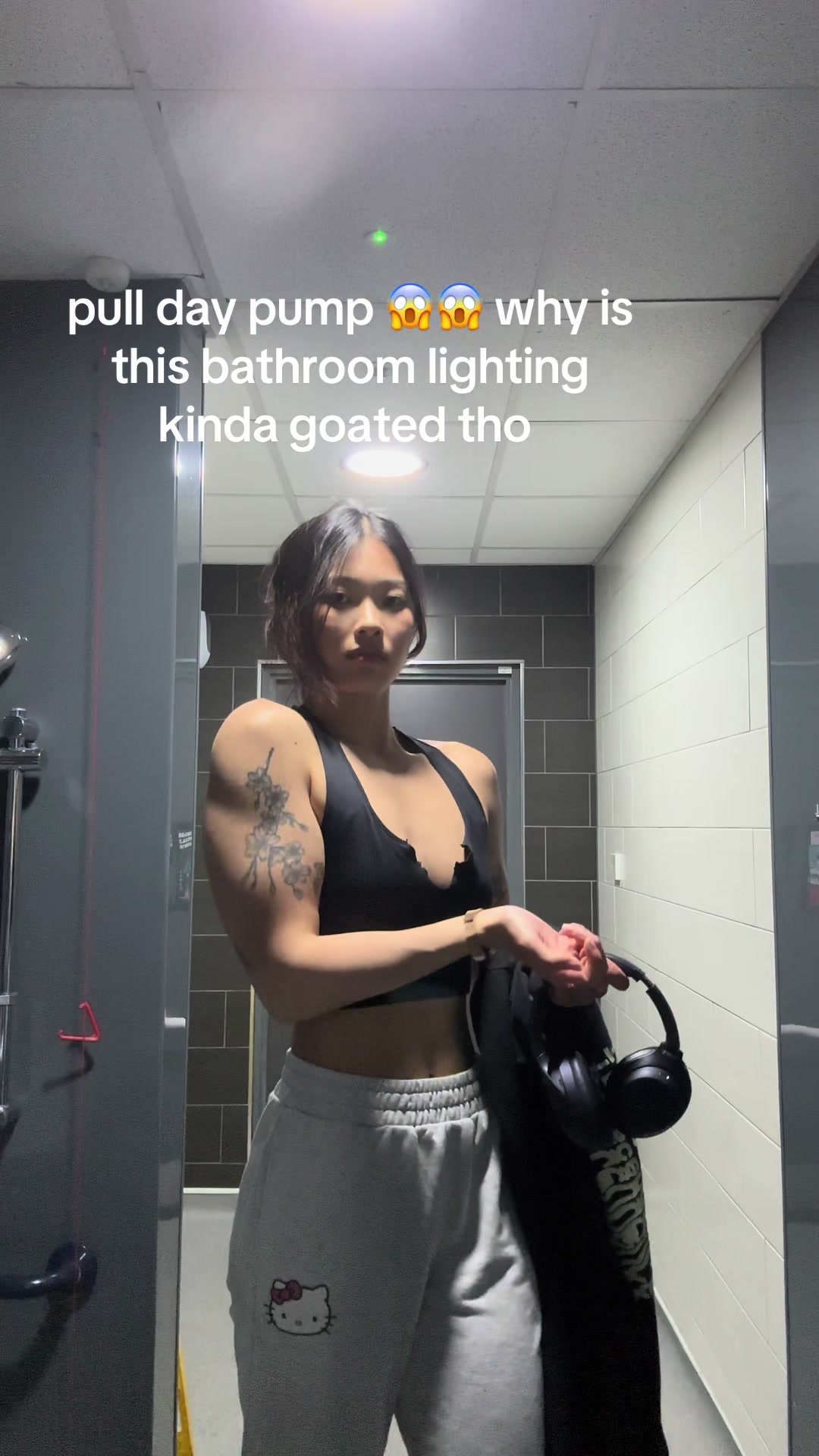 @tinameowz