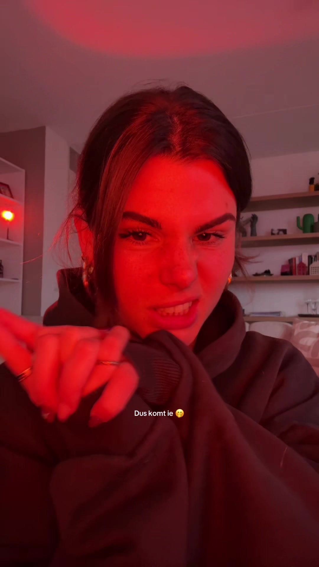 @shannasascha