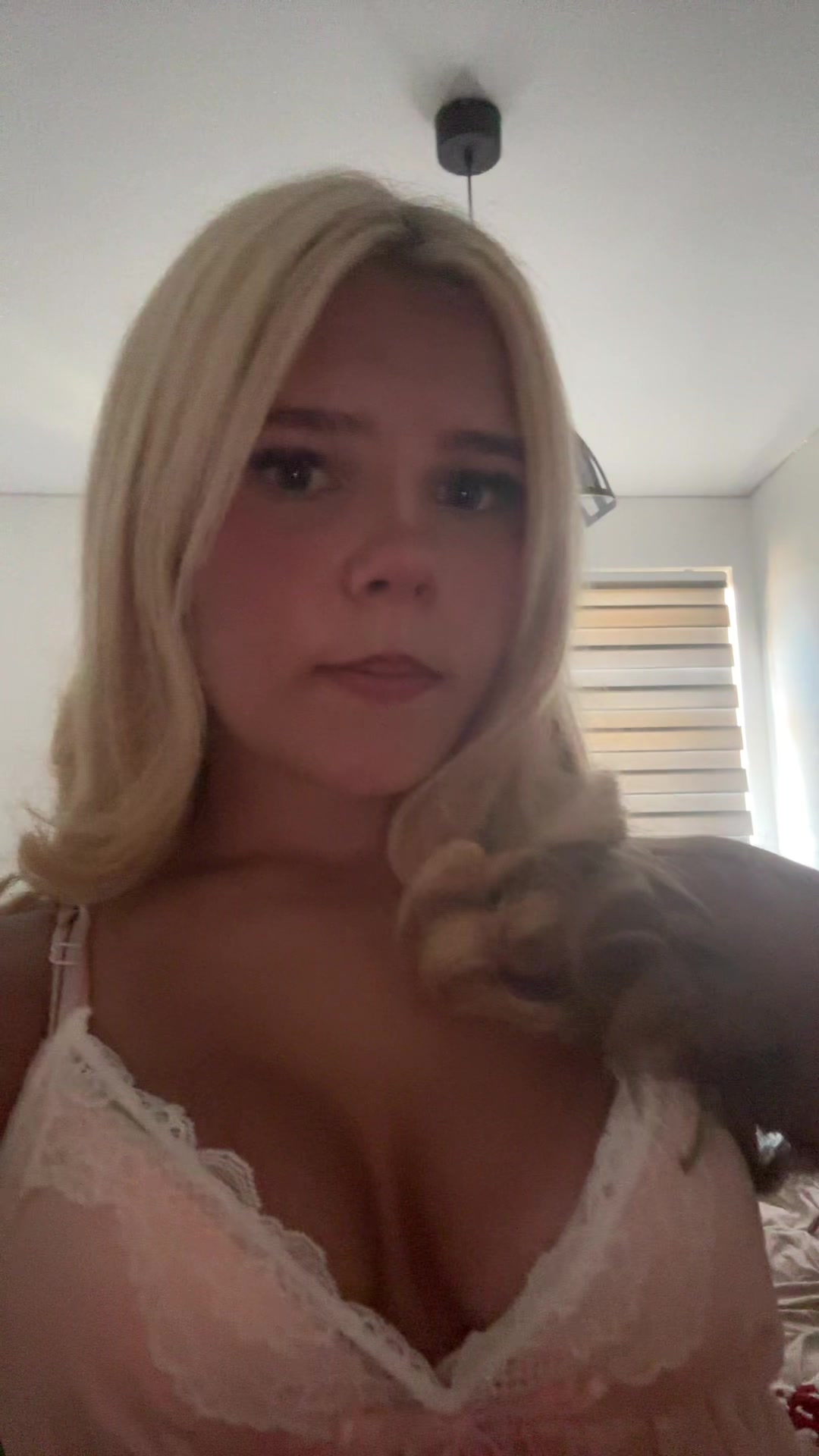 @laceylivex1