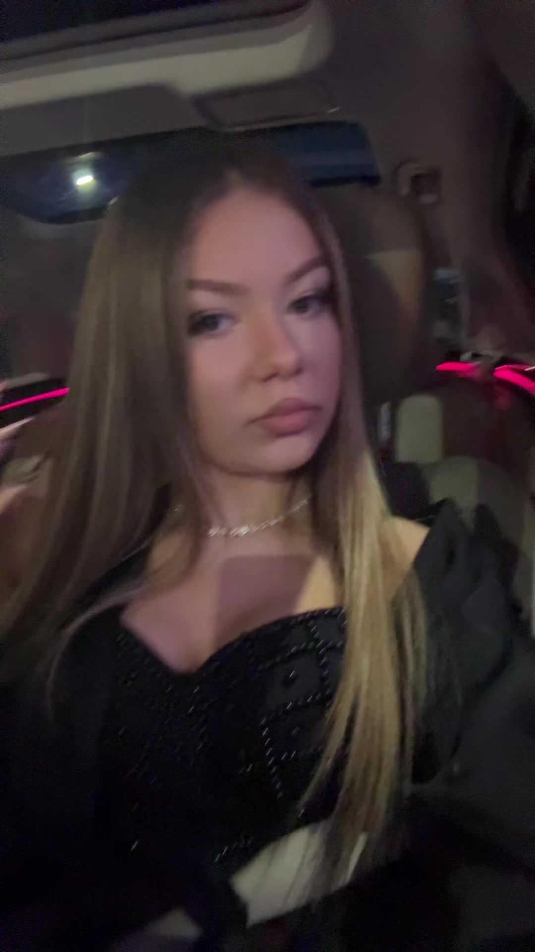 @𝑛𝑖𝑐𝑜𝑙𝑒𝑒🍬