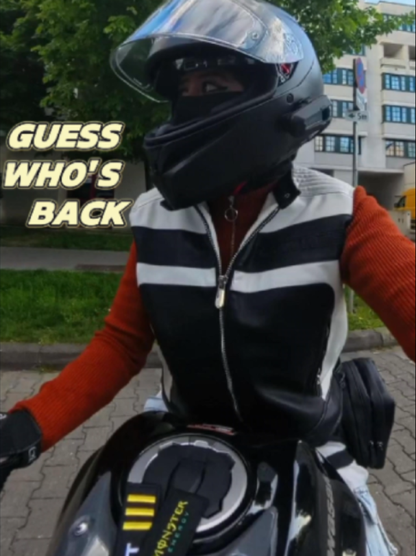 @Vienna's Kawasaki Girl