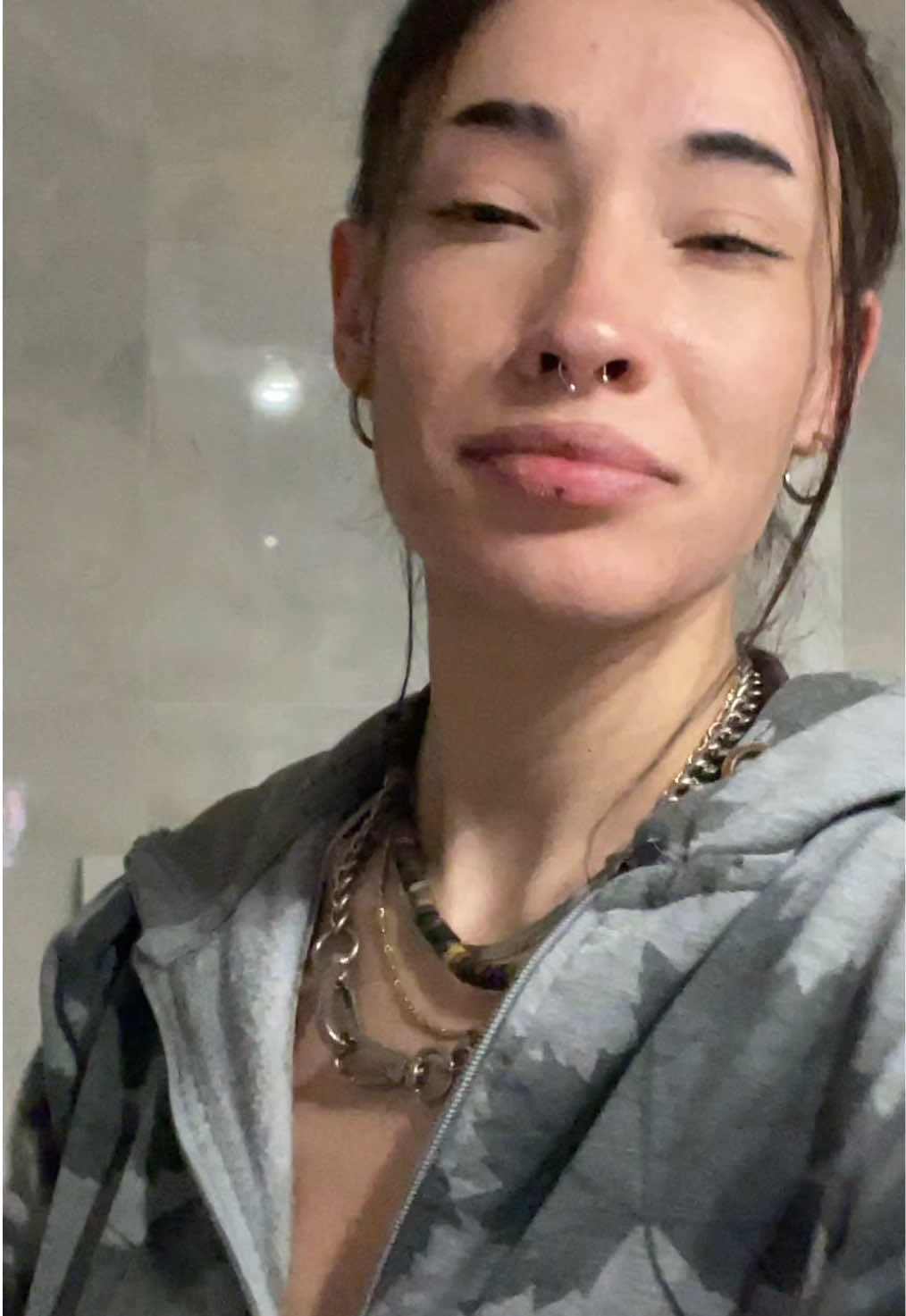 @elena
