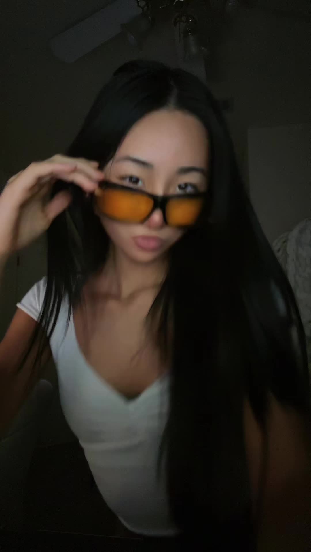 @7