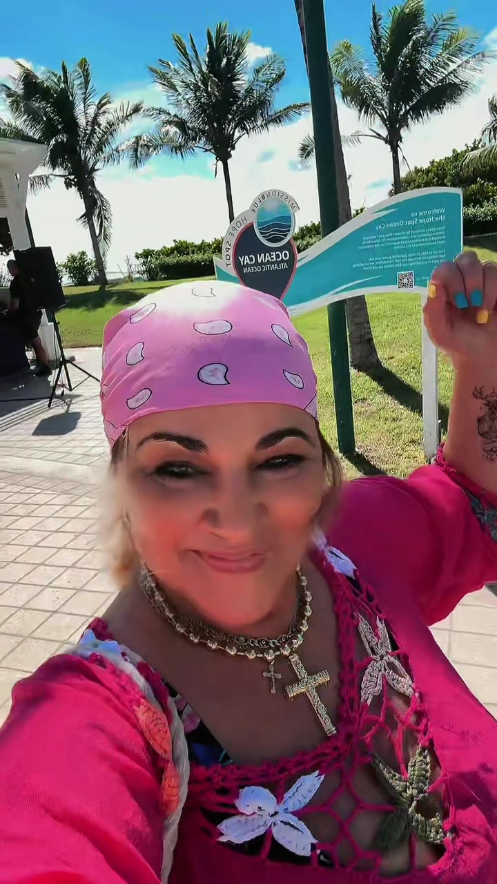 @Chuchicuba 🍀🍀🌻🌻🌻🌻