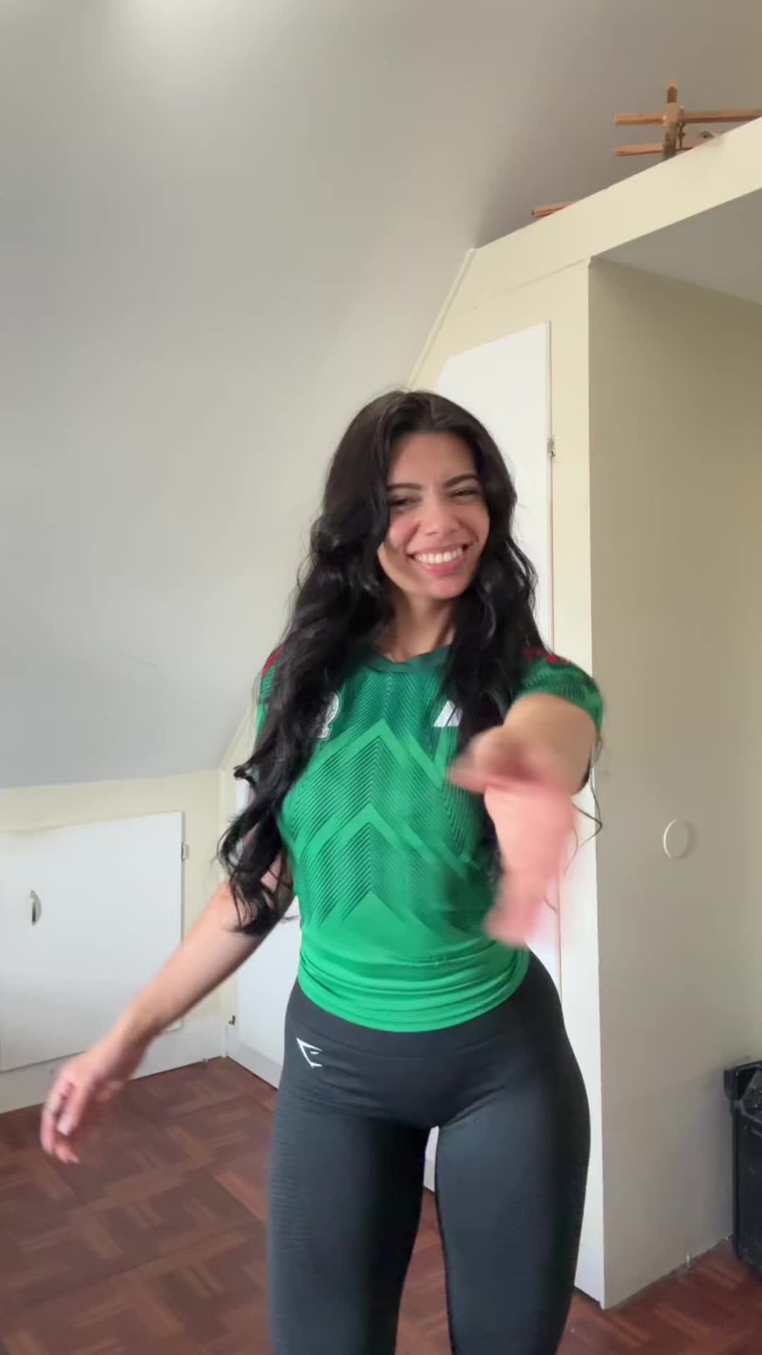 @thefarawayfan
