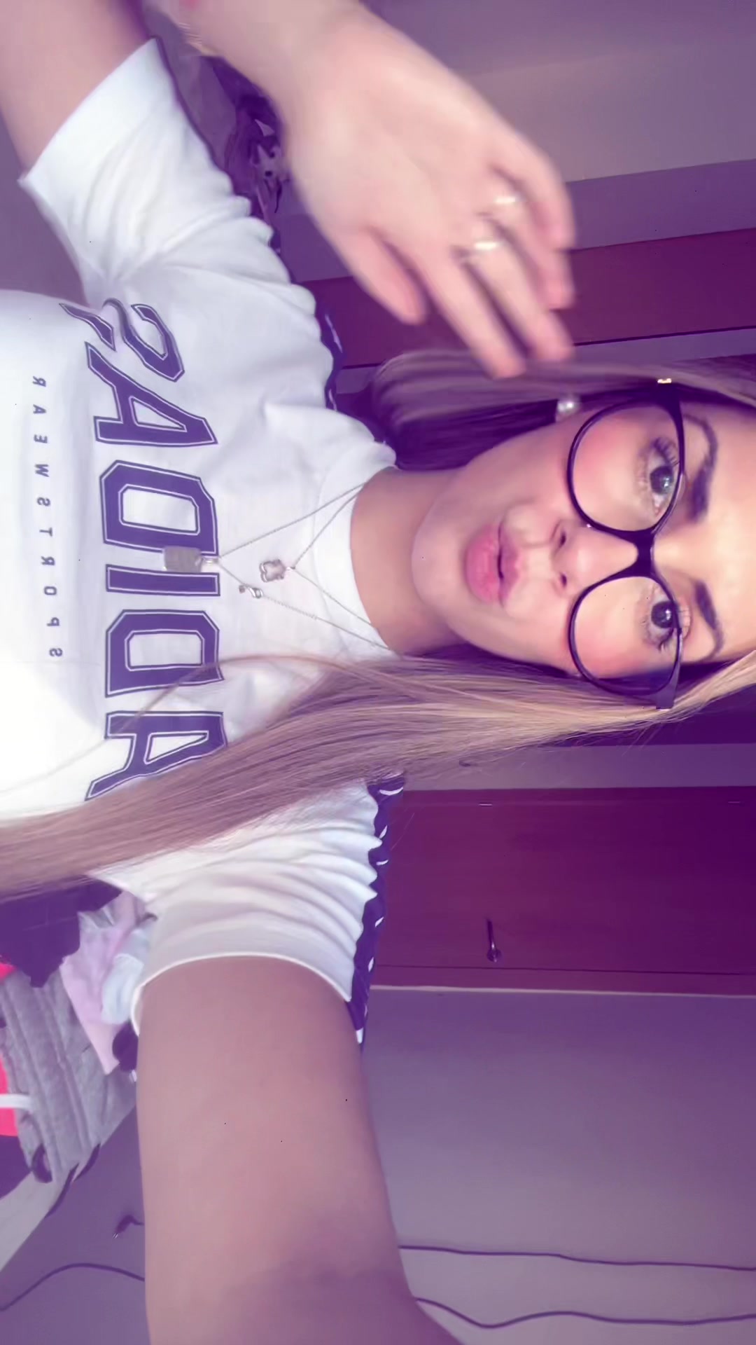 @Claaudiia