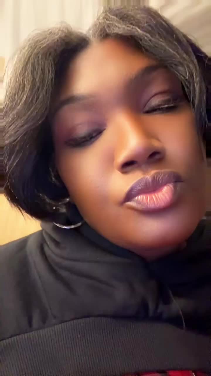 @Mrs.BlackPeach