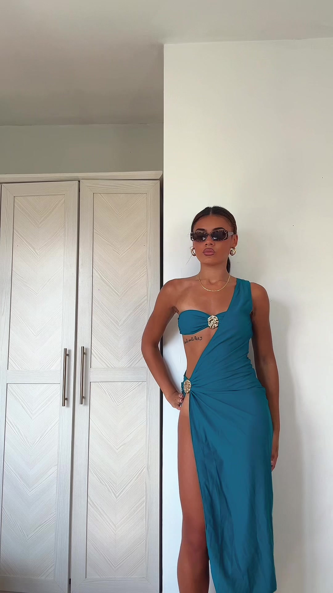@kyrahworeit