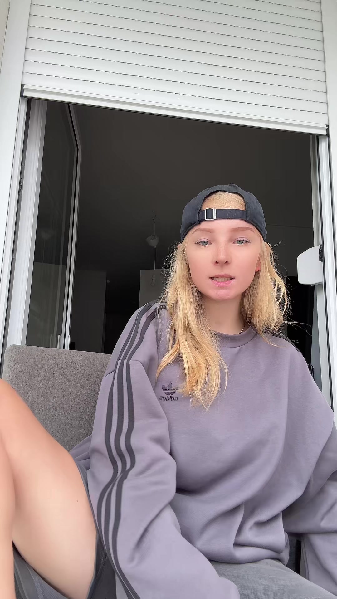 @Blonde_vivi
