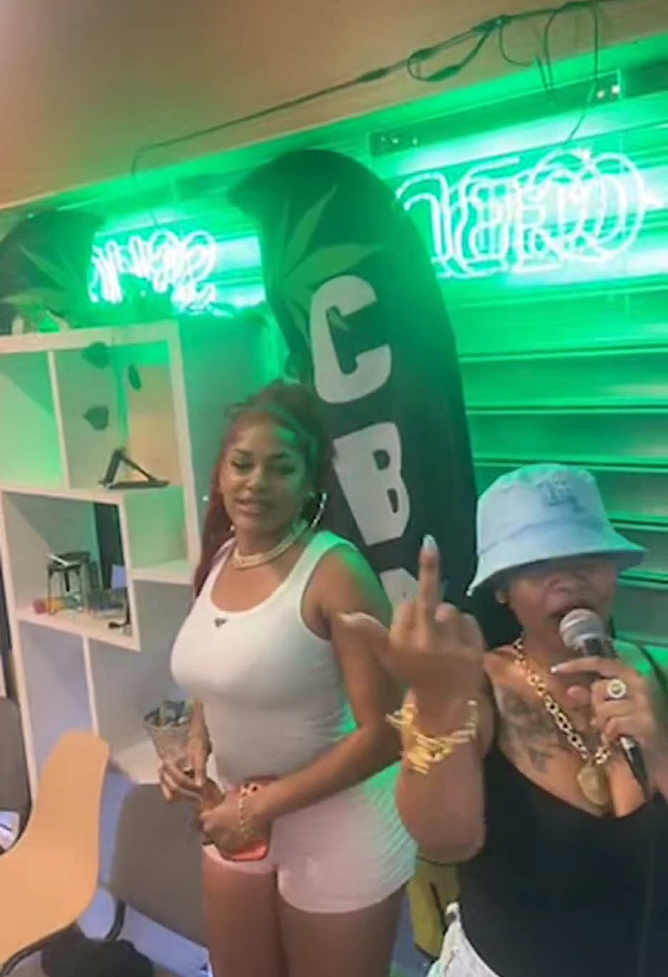 @chanelgvng