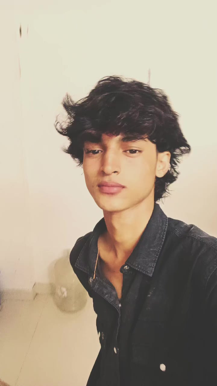 @✅ 𝗠𝗿 𝗔𝗯𝗵𝗶𝘀𝗵𝗲𝗸