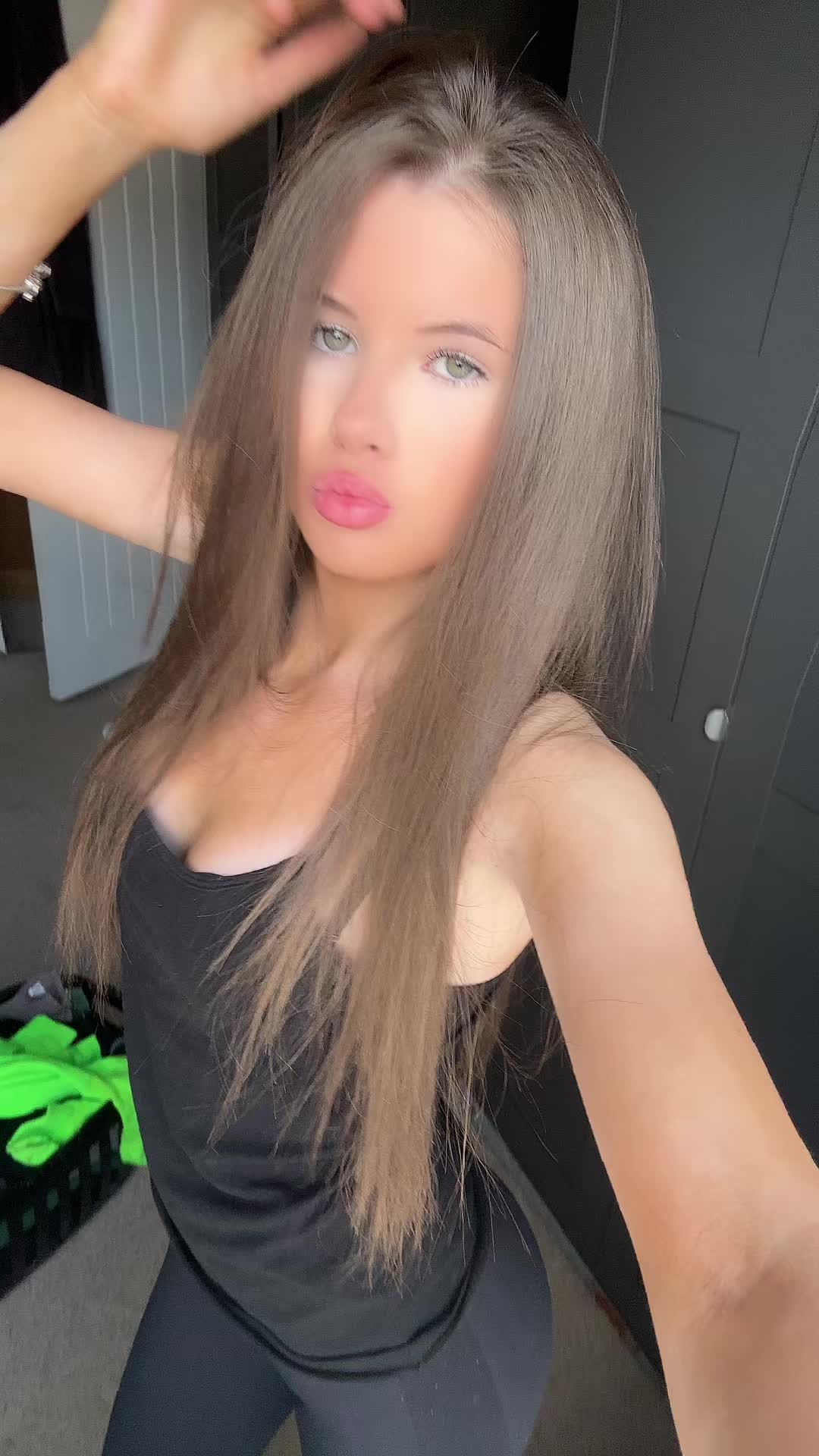@𝐁𝐫𝐨𝐨𝐤𝐞ꨄ