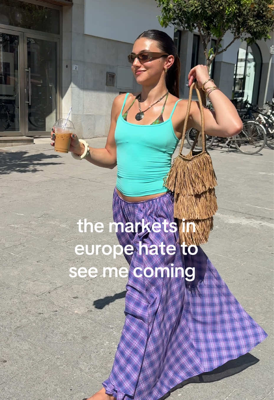 @LIV