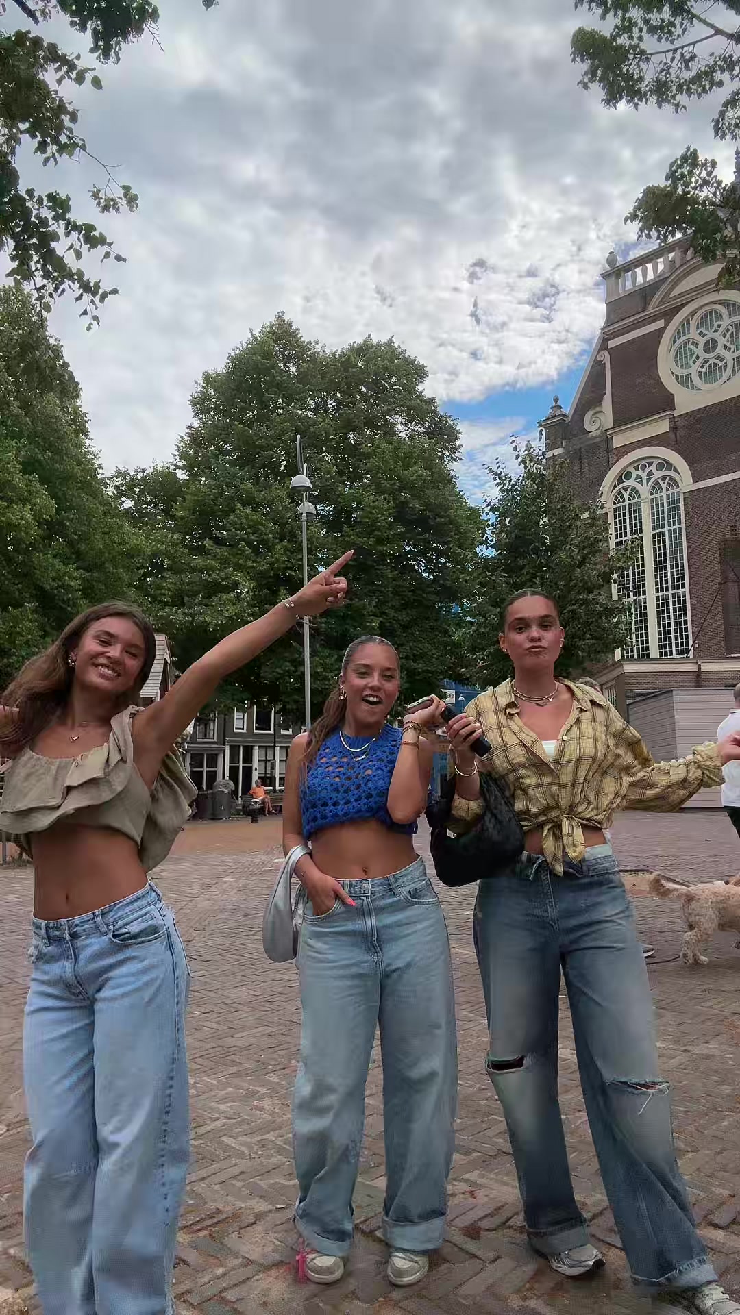 @Telinedefouw