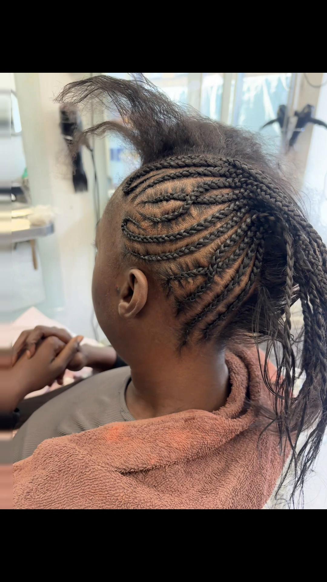 @Poshminahair