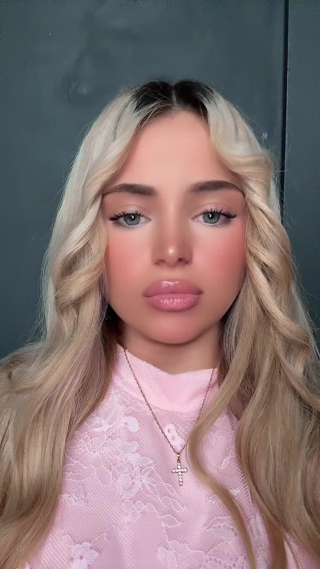 @Notlauradaly