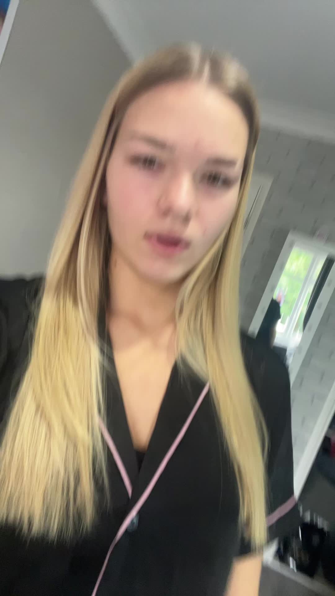 @phoebs