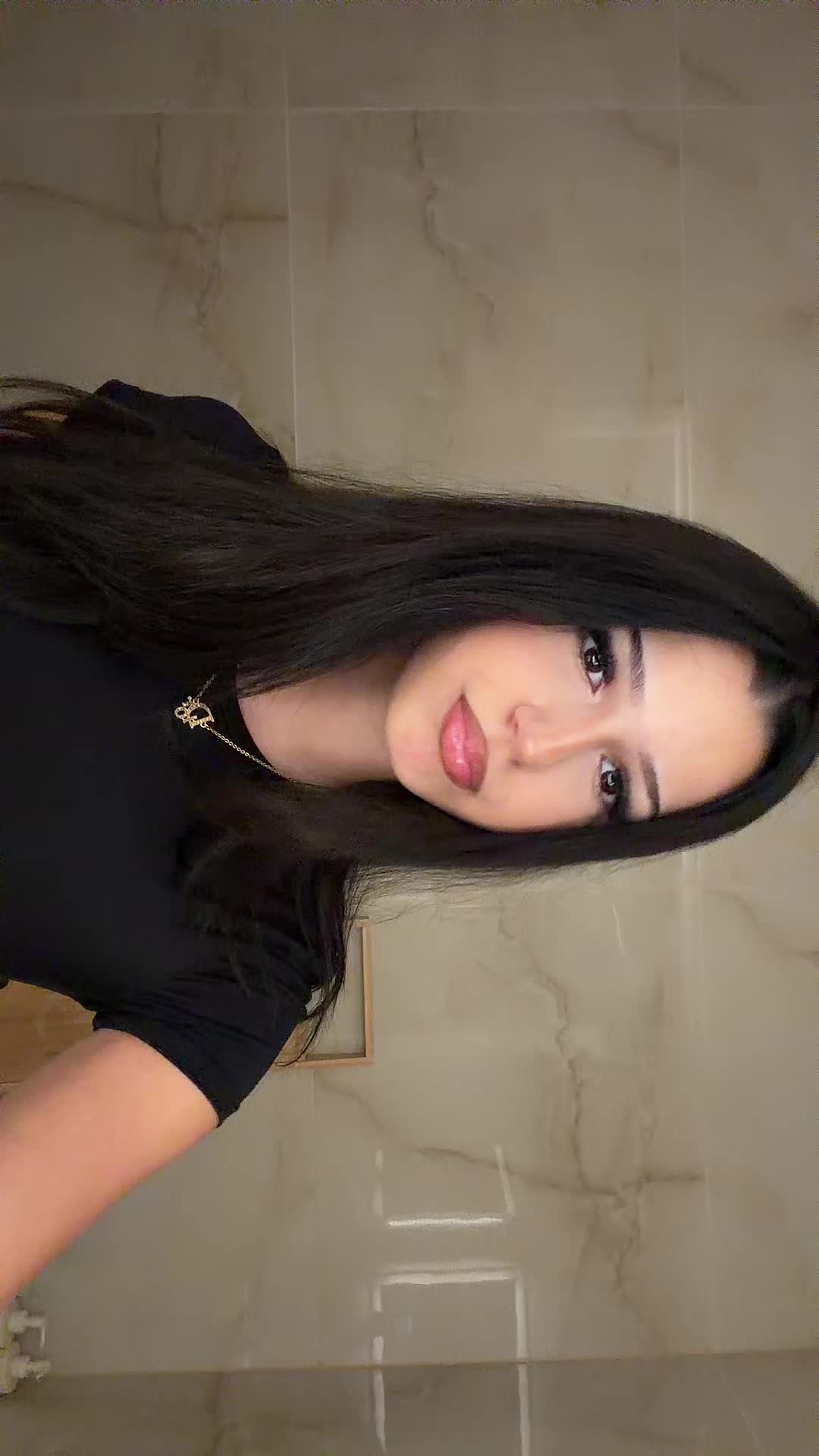 @๐‘๐งโ๏ธ