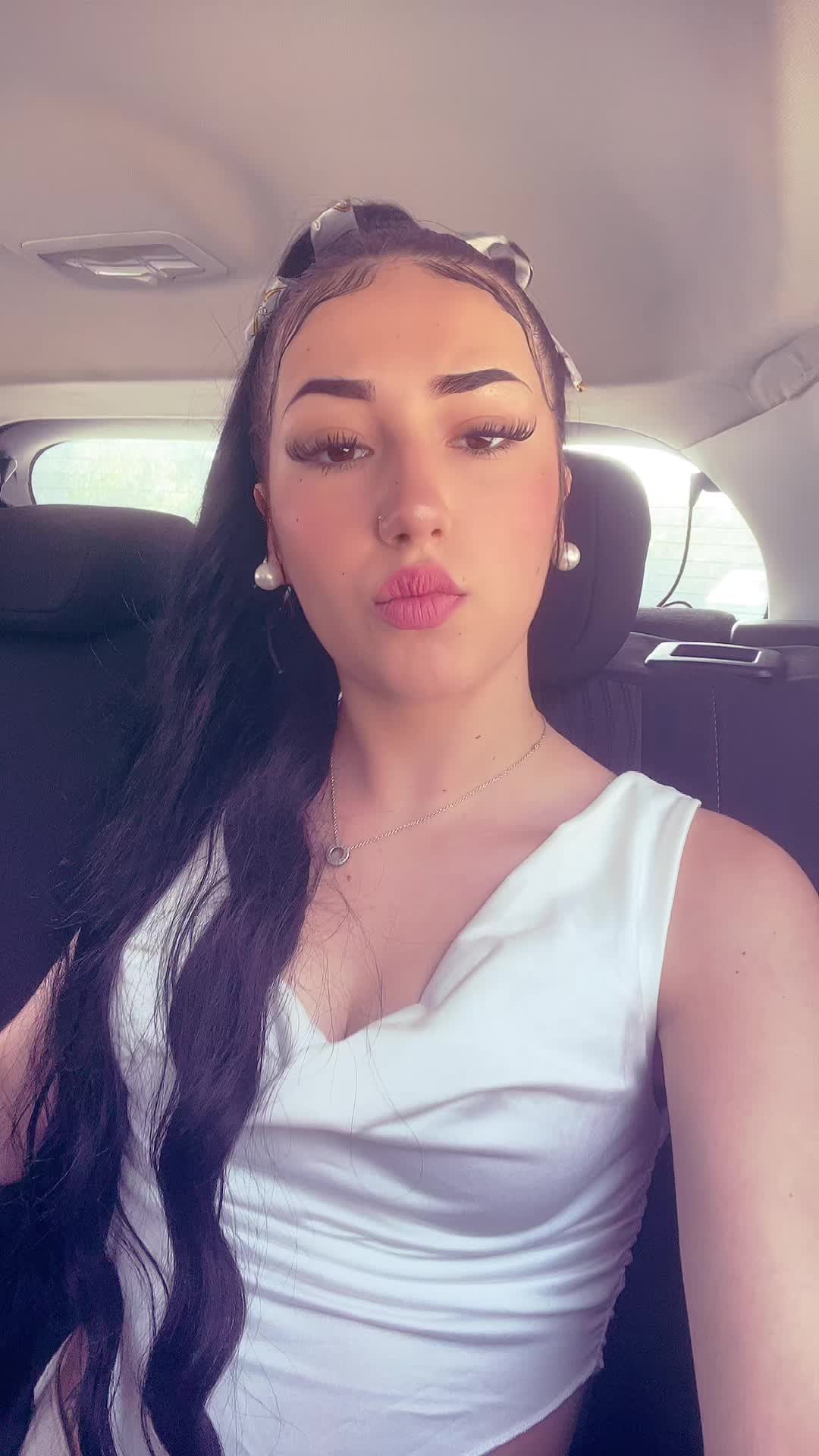 @aynaradb