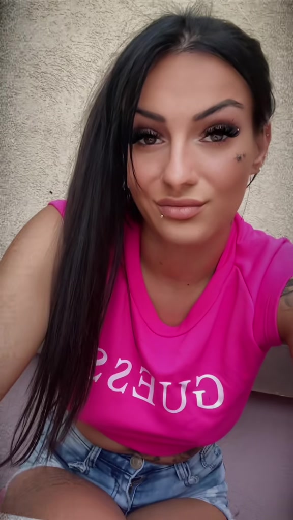 @Nikoletta Georgina