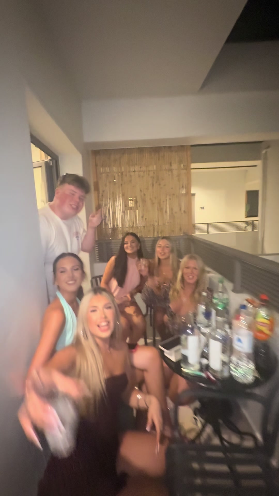 @sophiaphilips_