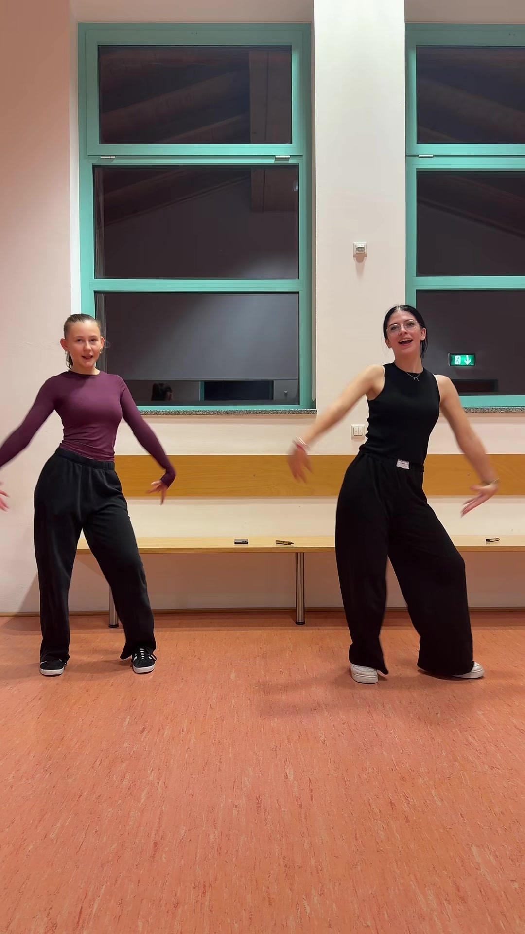 @Impact_Steps👯♀️