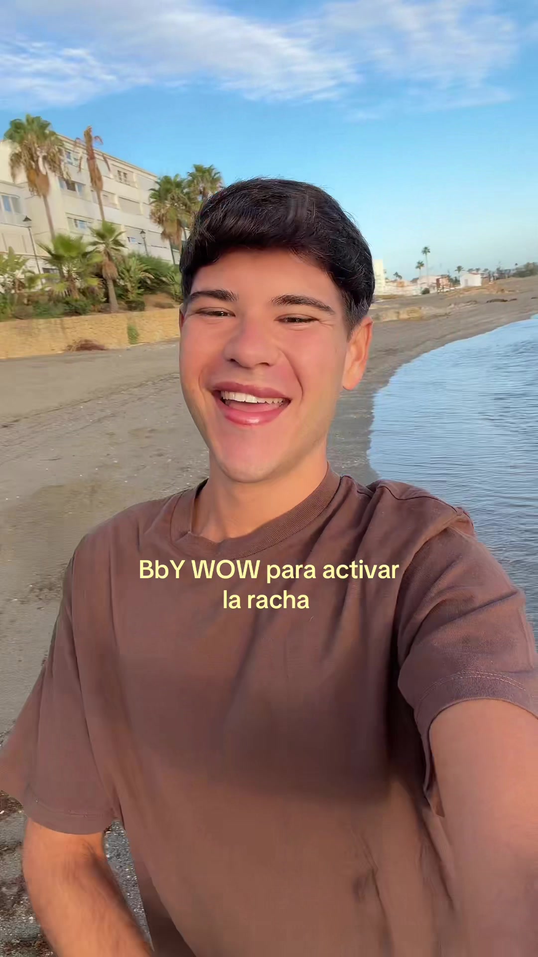 @Juan García
