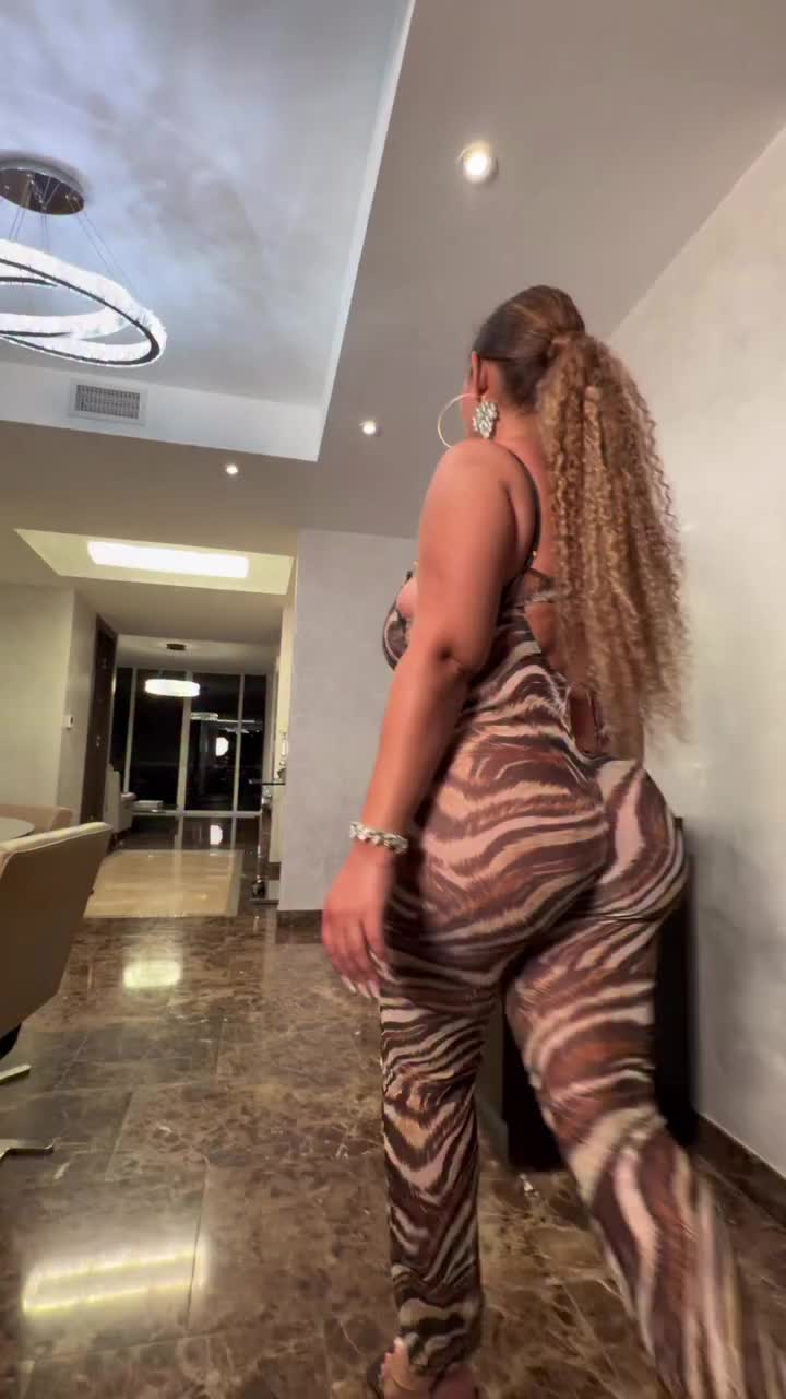 @Pamela Alexandra