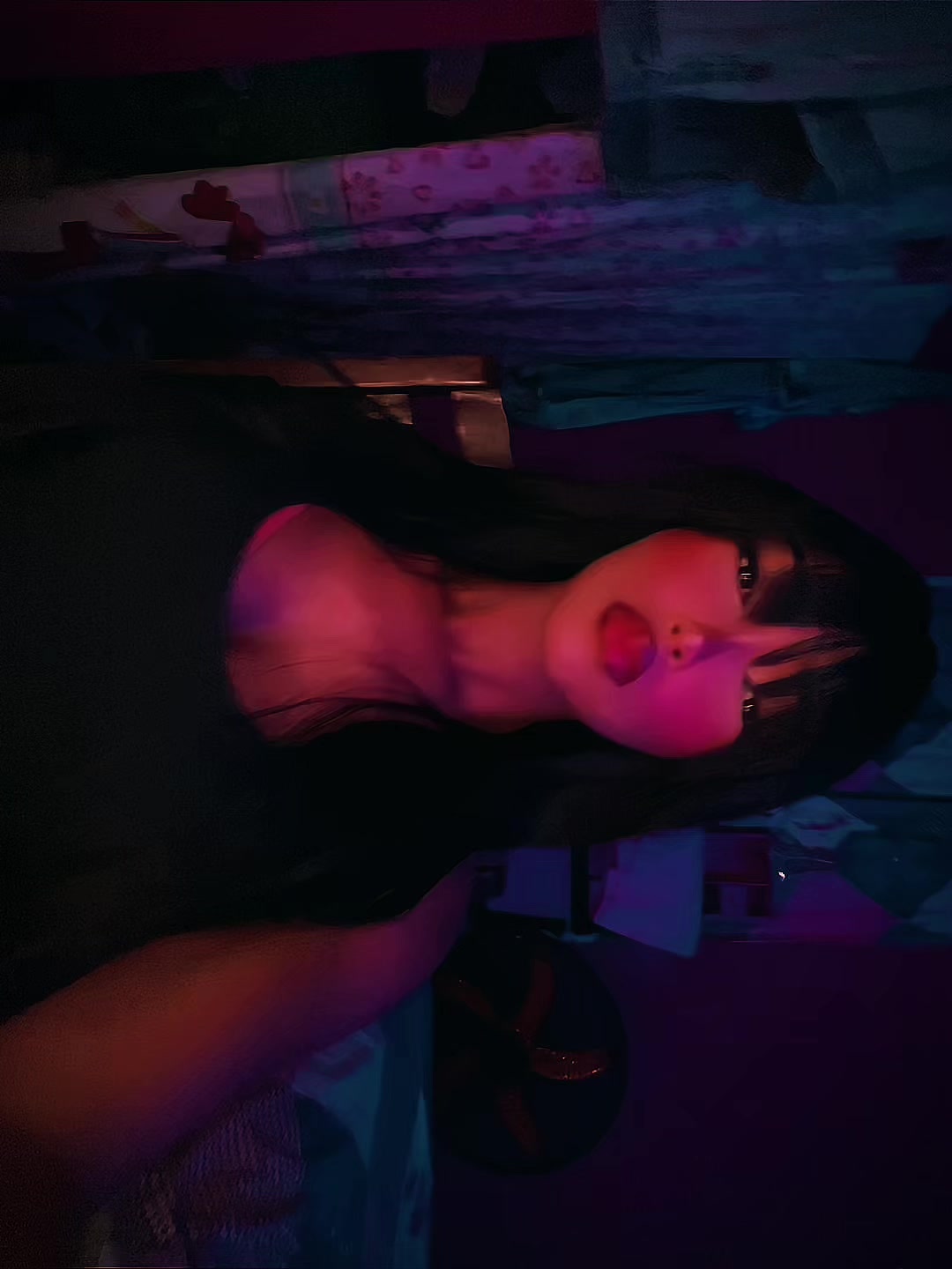 @Esther Castillo 🦇