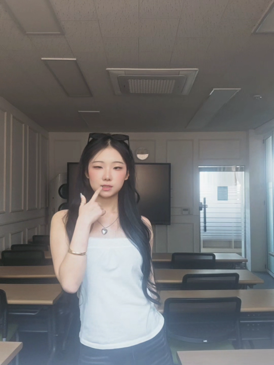 @Jade