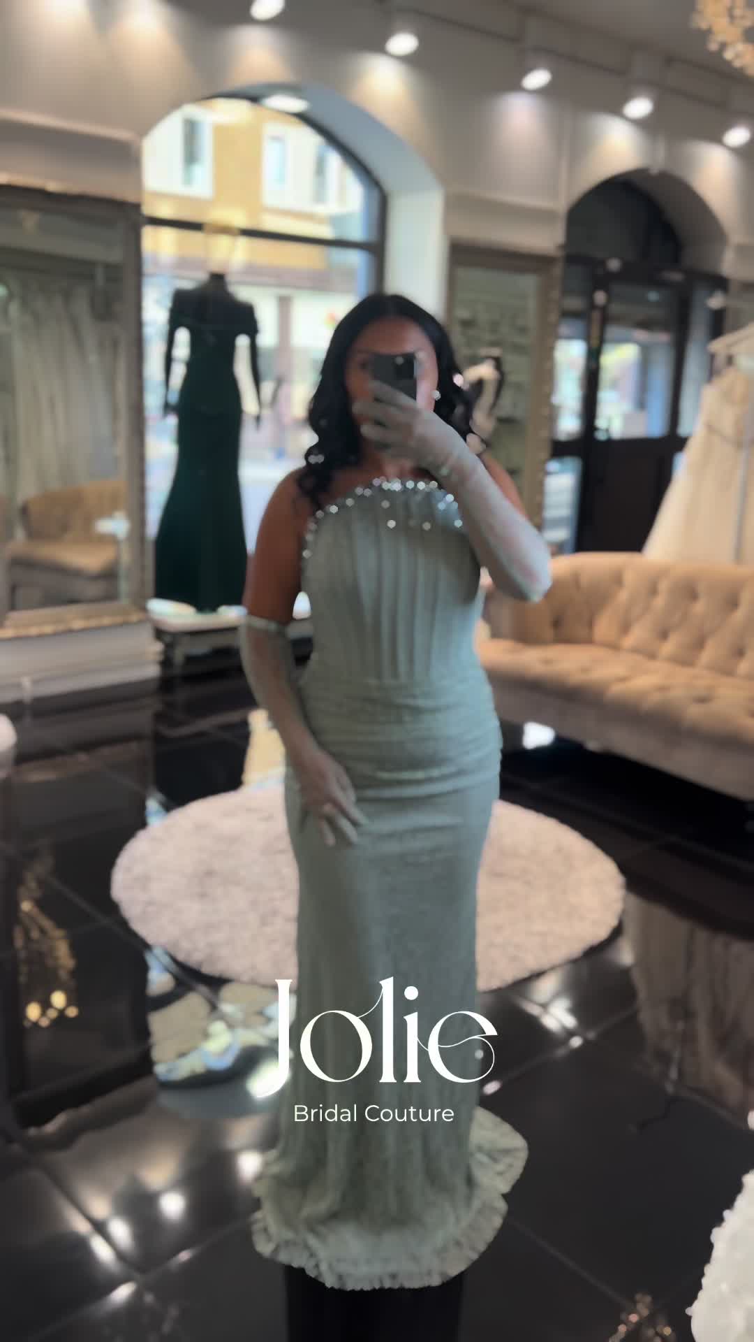 @Jolie Bridal