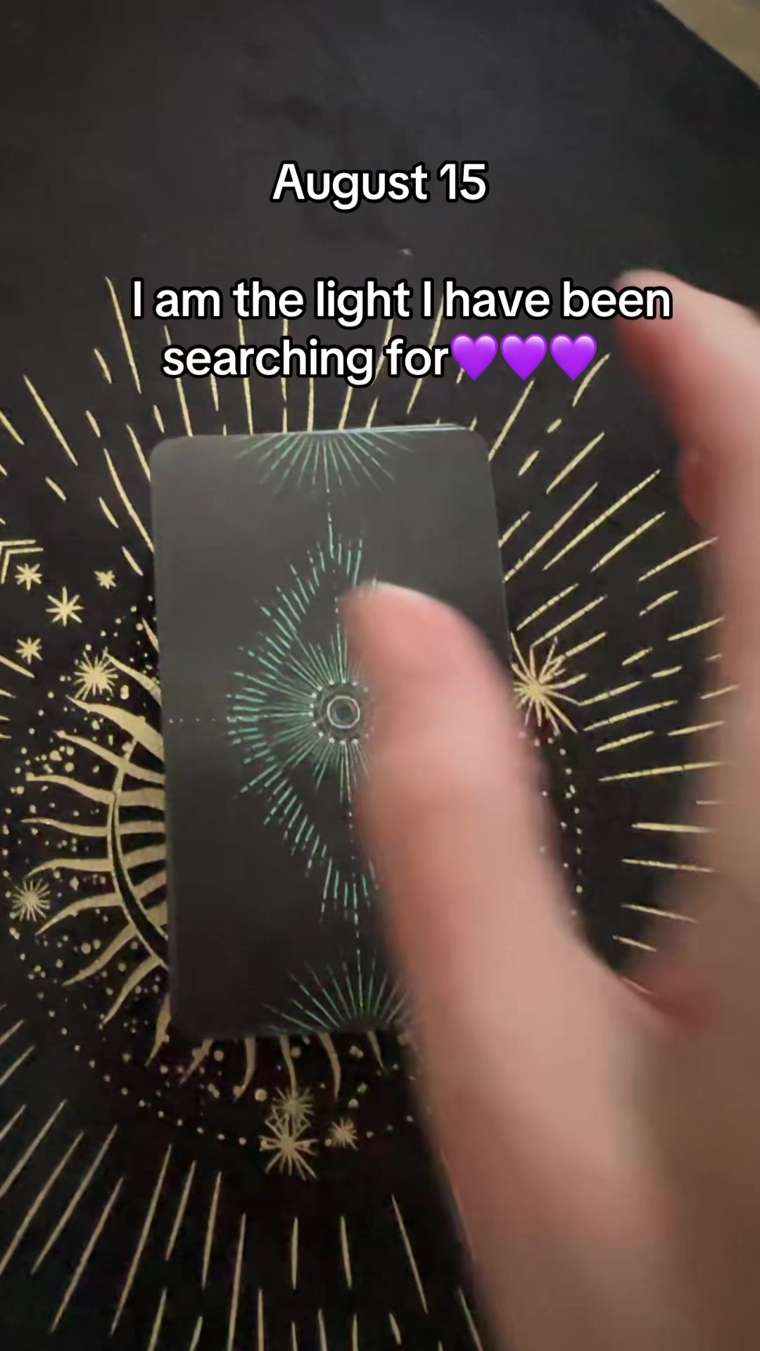 @Tarotcardsnomiracles