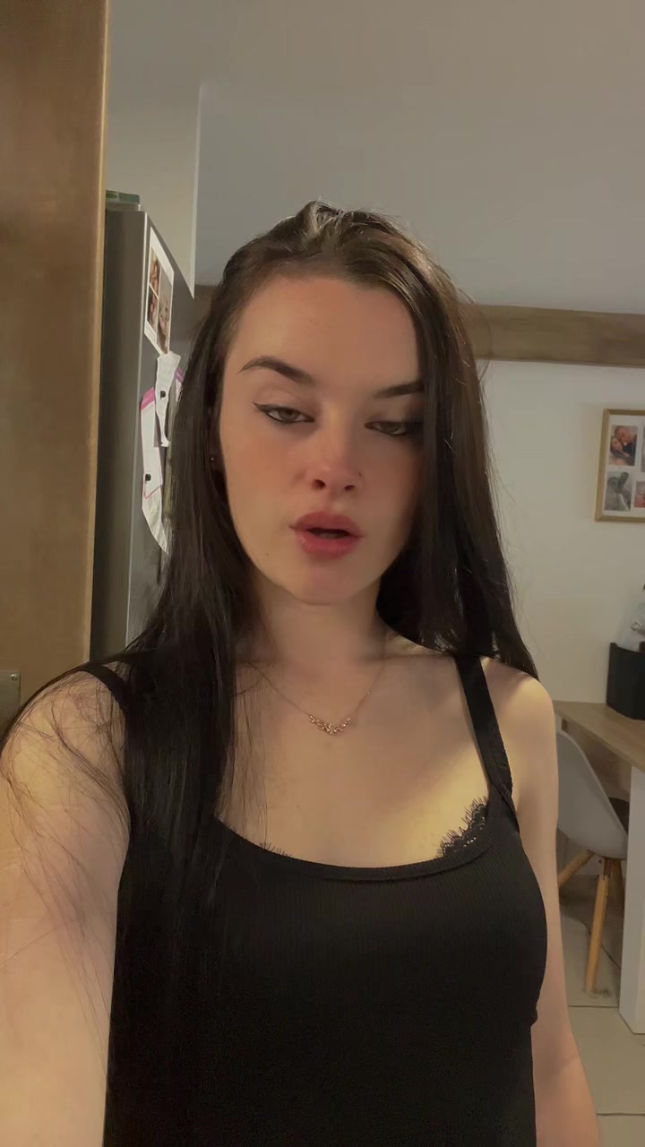 @ophelie101125