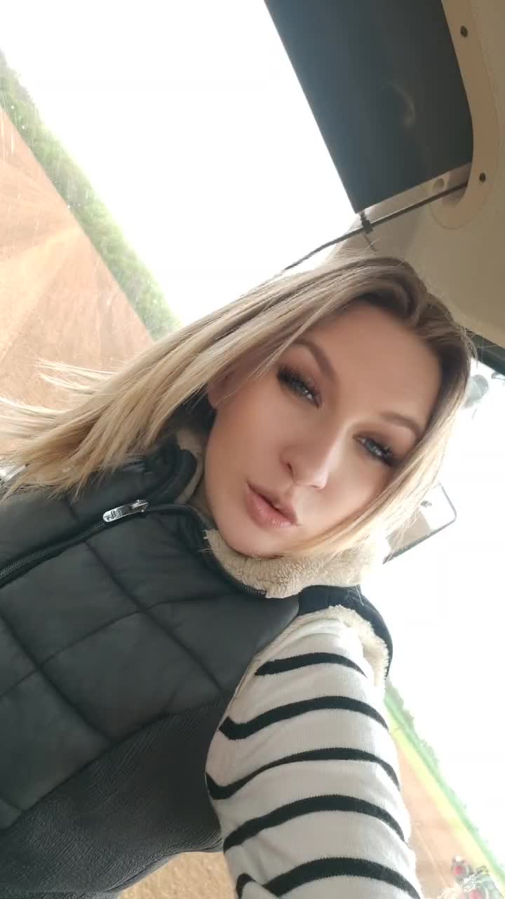 @l&na🖤