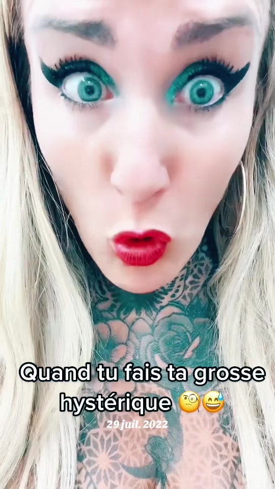 @☮️ana☮️