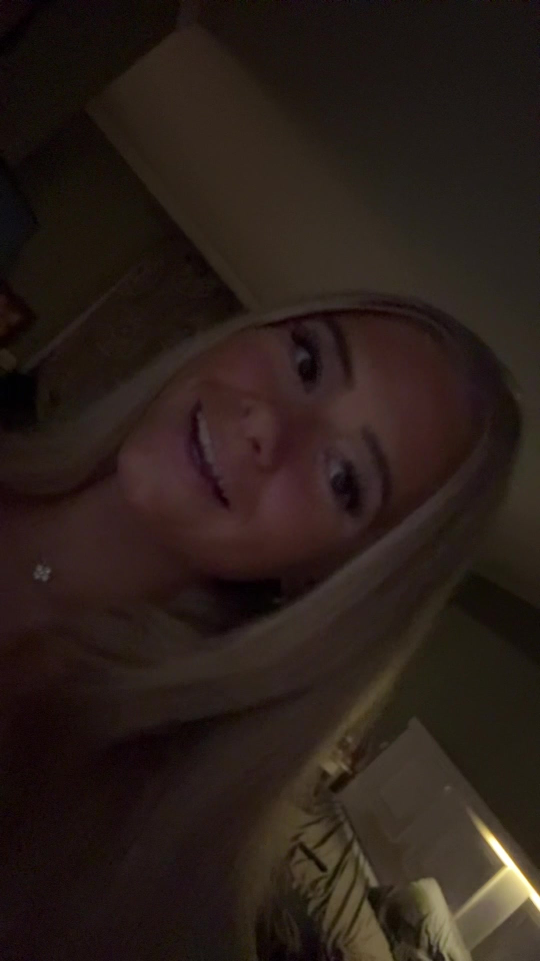 @elyse