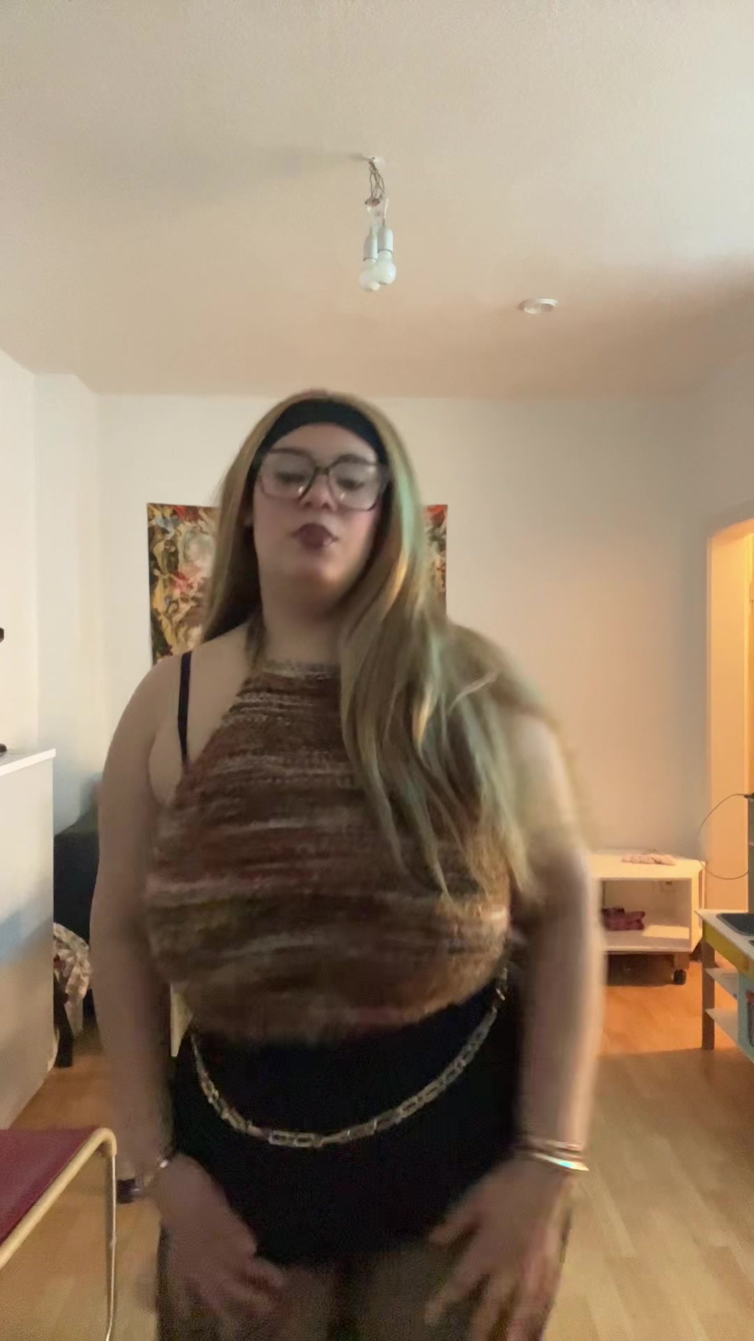 @Ella