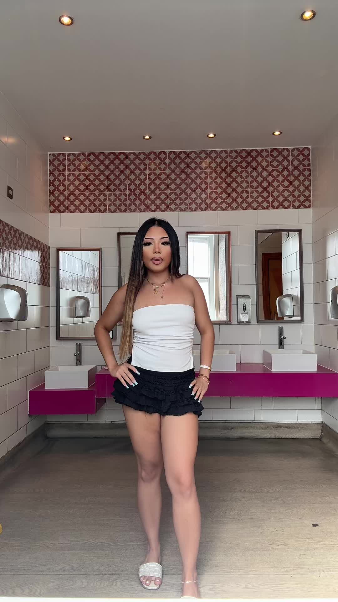 @anjelix2